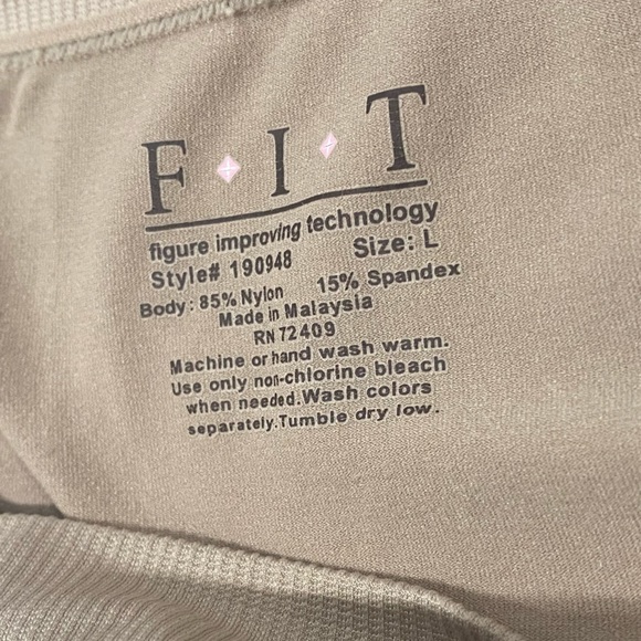 FIT Figure Improving Technology boy shorts shapewear - Picture 2 of 3